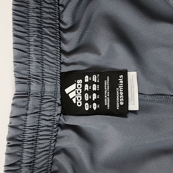 Adidas Men's Climalite Performance Essentials Lightweight Grey Shorts Size XL - Picture 8 of 14